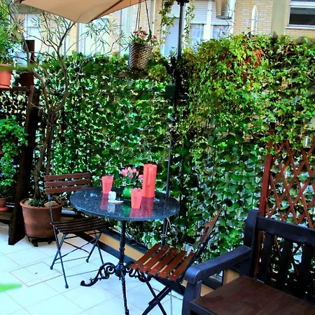 La Mini Casa *