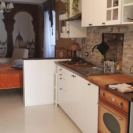 La Mini Casa Apartment *