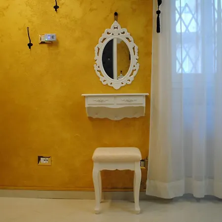 Apartment La Mini Casa