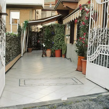 La Mini Casa